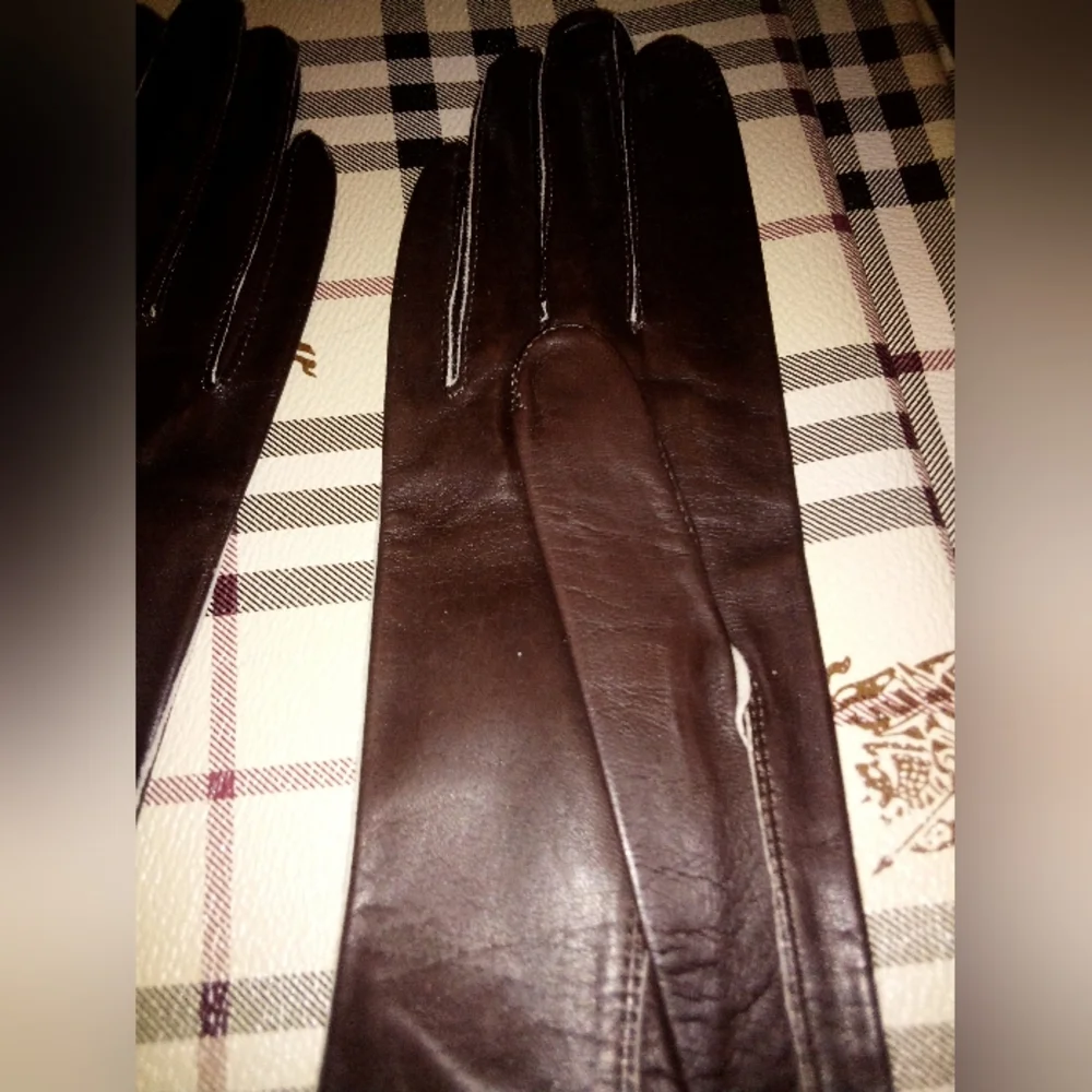Beautiful Bacmo Leather Gloves 12 Inches Long Flared Vintage